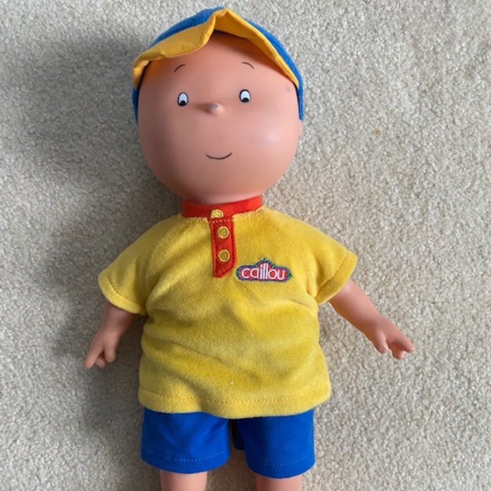 Caillou Doll & Fire Station Play Set